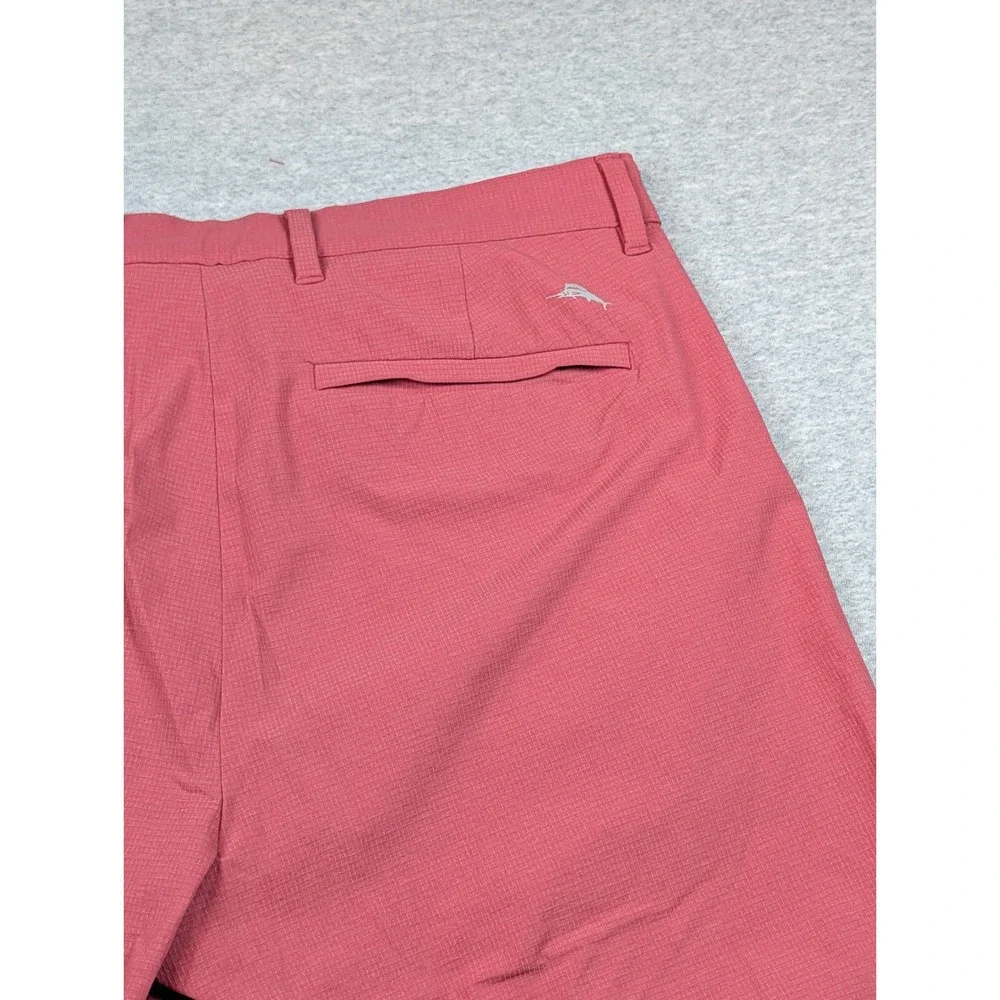 Tommy Bahama Chip Shot Golf Shorts Men 33 Pink Coral 10